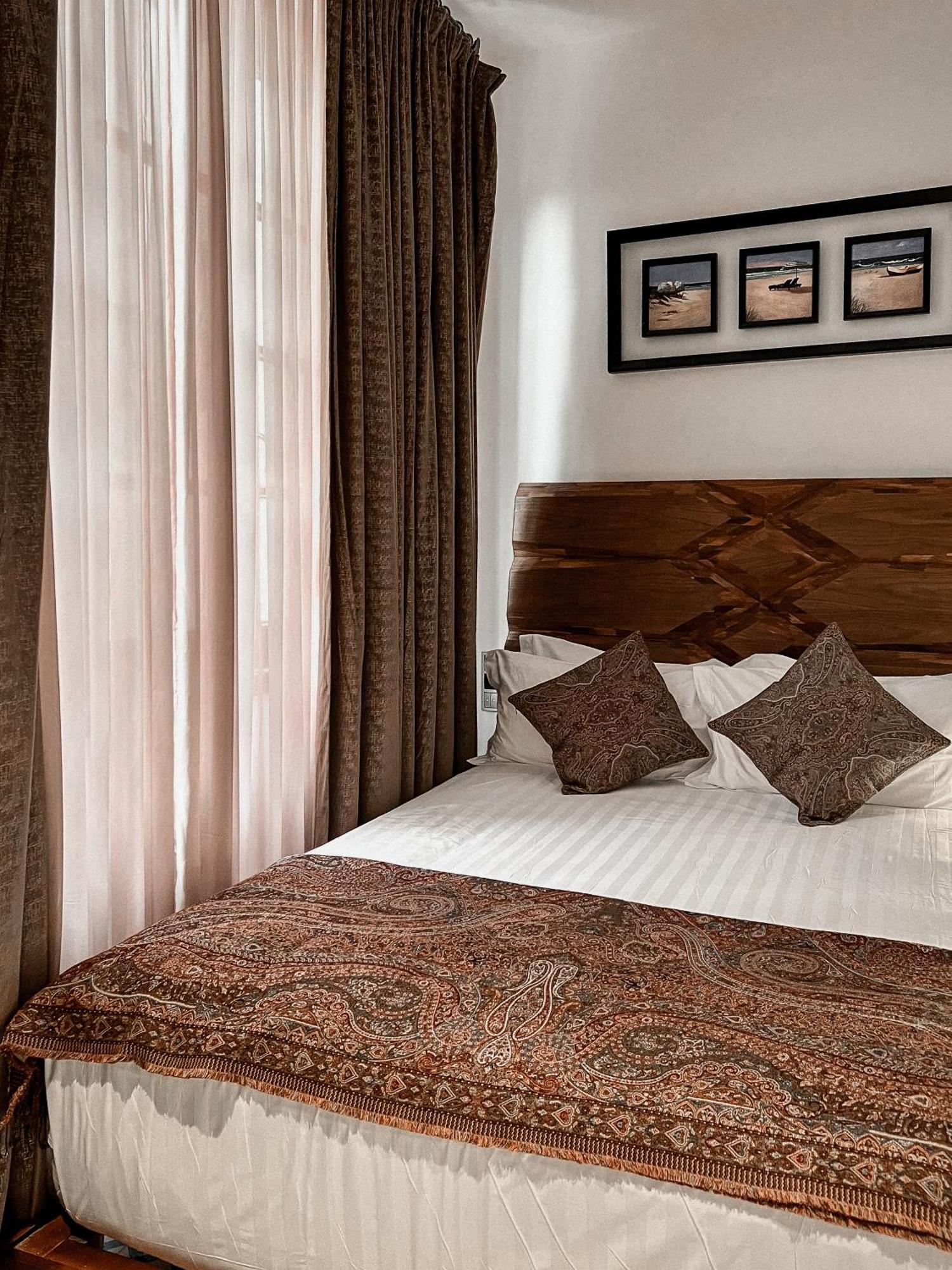 מאלגה Anahita Boutique Hotel מראה חיצוני תמונה