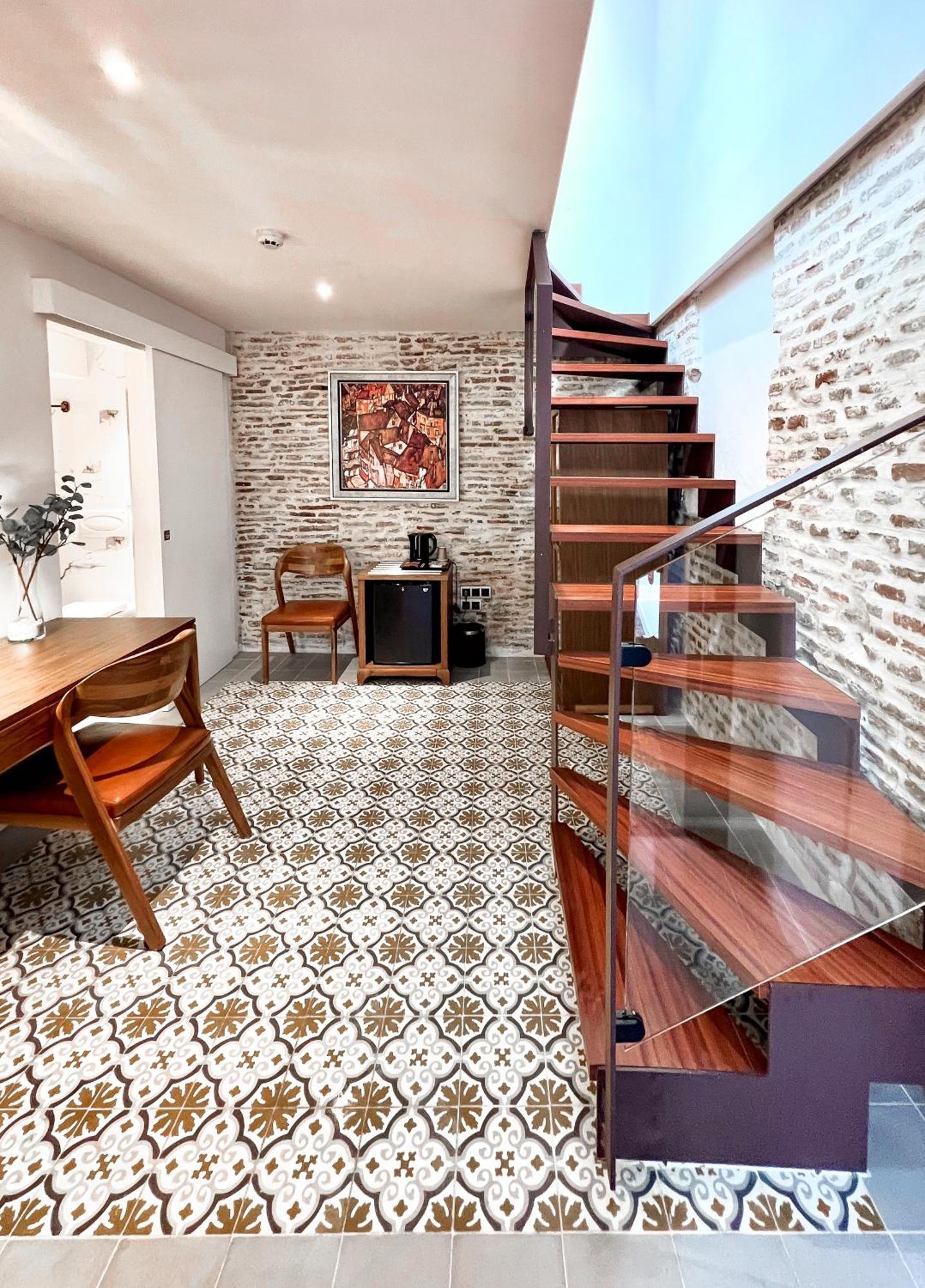 מאלגה Anahita Boutique Hotel מראה חיצוני תמונה