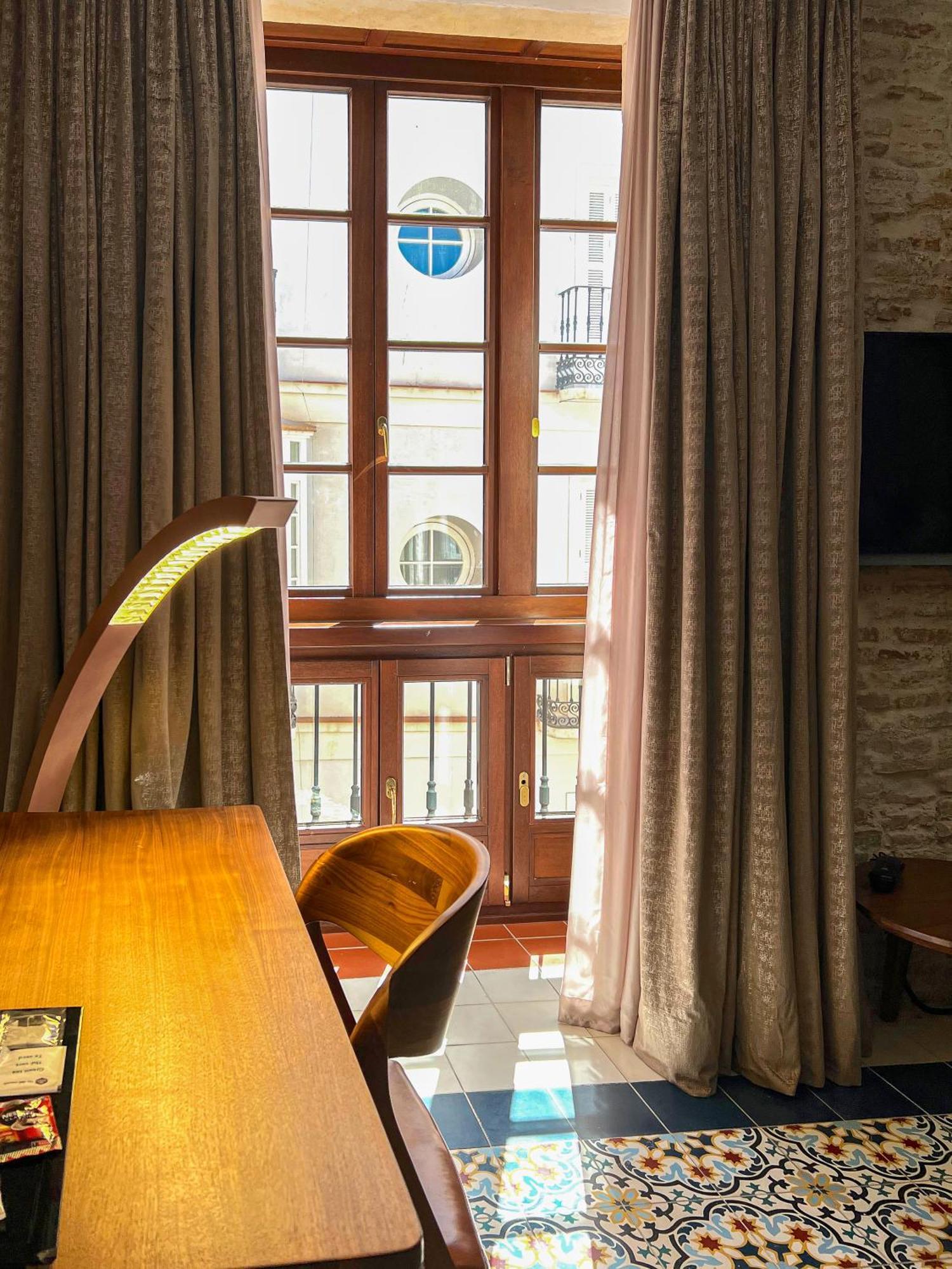 מאלגה Anahita Boutique Hotel מראה חיצוני תמונה