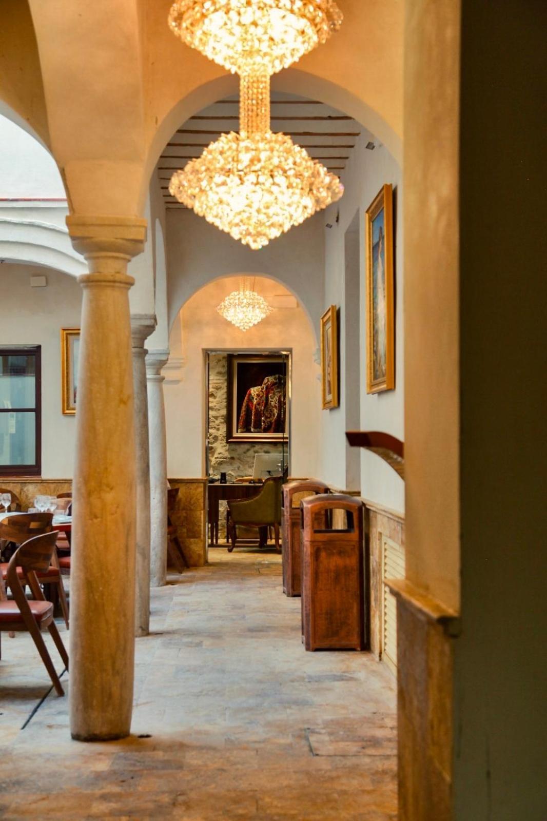 מאלגה Anahita Boutique Hotel מראה חיצוני תמונה